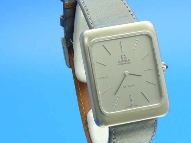 OMEGA DE VILLE UNGETRAGEN