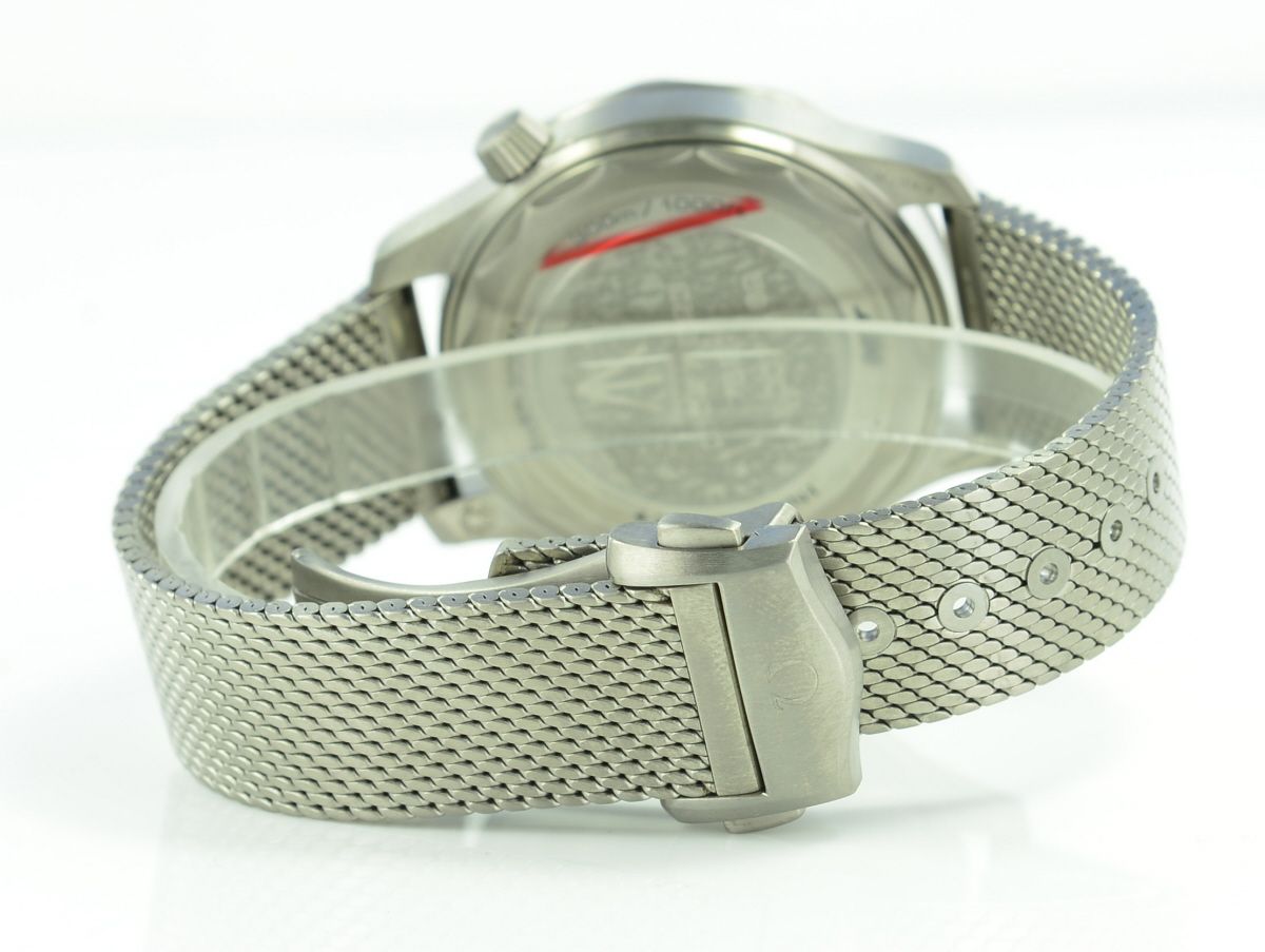 OMEGA Seamaster Diver 300M 007 James Bond 210.90.42.20.01.001