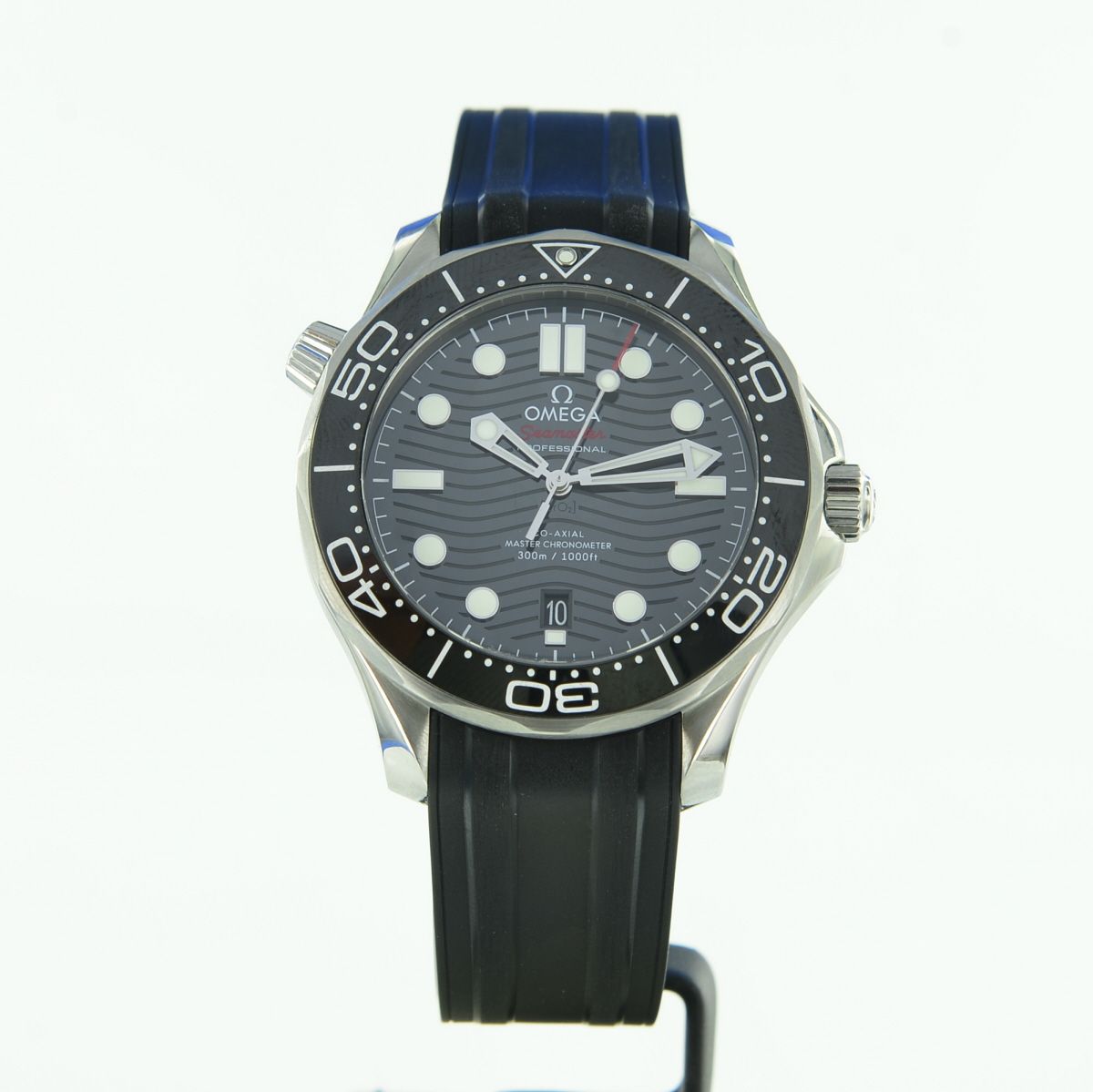 OMEGA Seamaster Diver 300M Co-Axial Master Chronometer 210.32.42.20.01.001