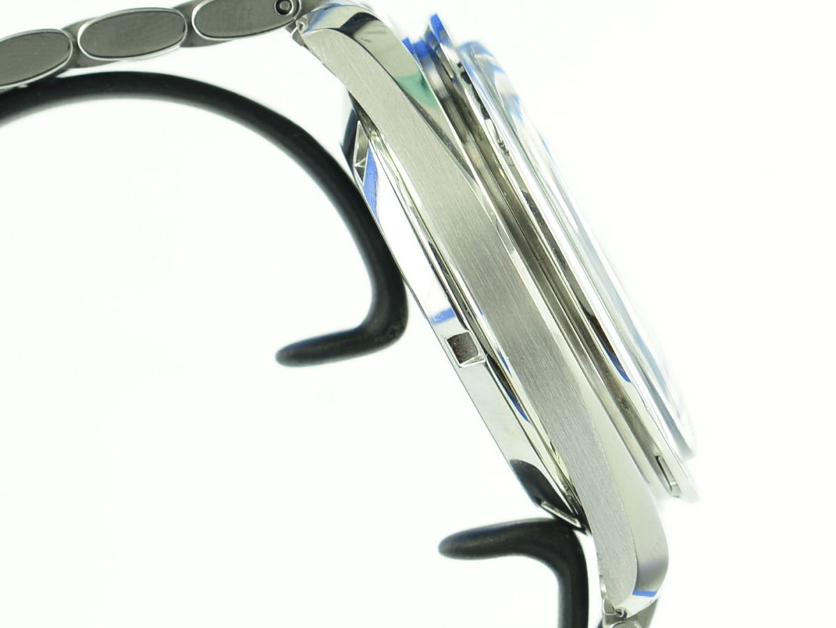 OMEGA Speedmaster Moonwatch Professional Chronograph