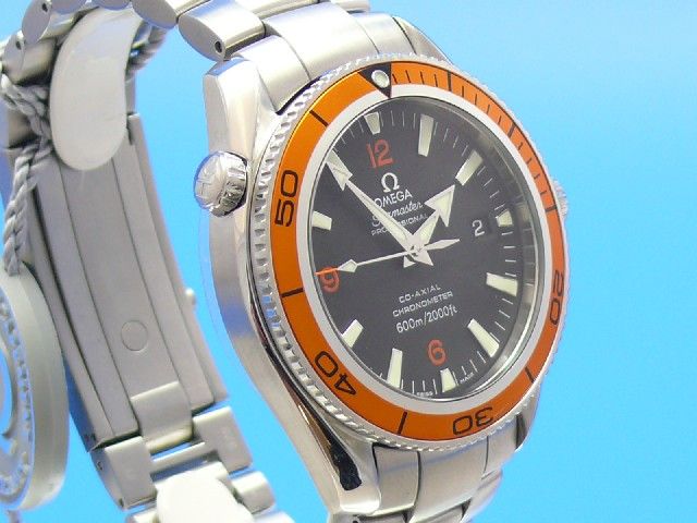 Omega Seamaster Planet Ocean 42 mm
