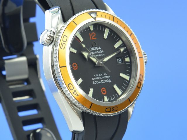 Omega Seamaster Planet Ocean 42 mm