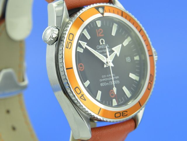 Omega Seamaster Planet Ocean 42 mm