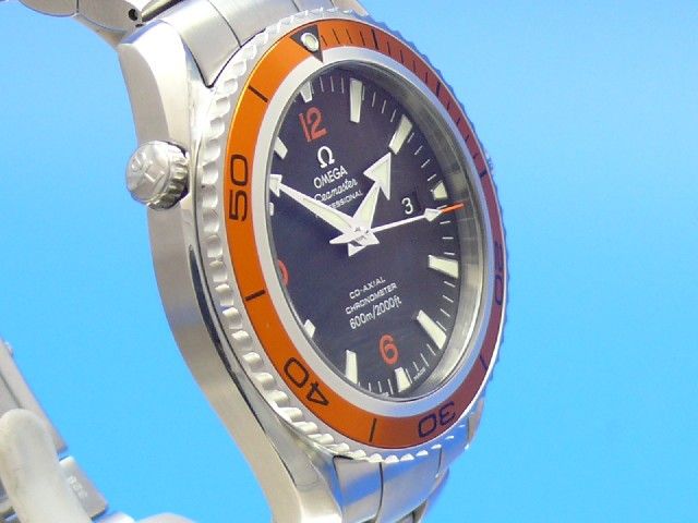 Omega Seamaster Planet Ocean Bigzise
