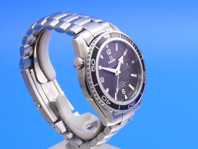 Omega Seamaster Planet Ocean James Bond 007 Quantum of Solace
