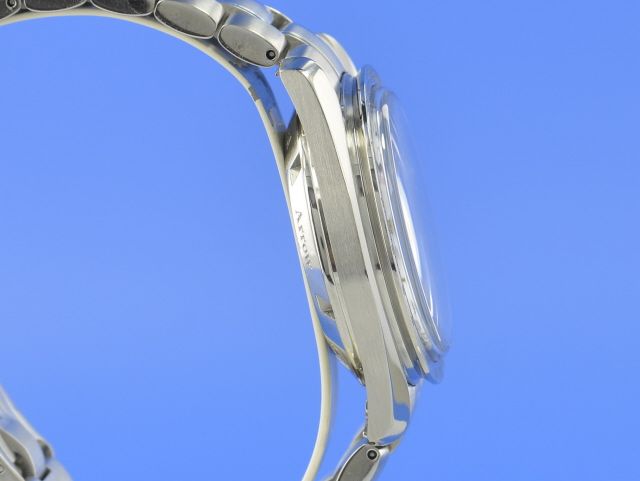 Omega Speedmaster Broad Arrow Olympia London 2012