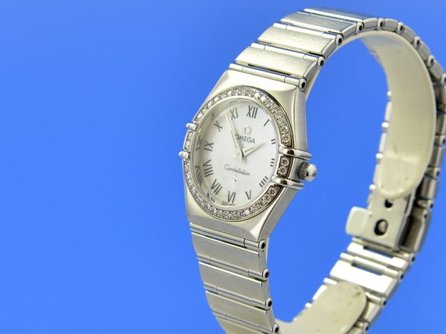 Omega Constellation Lady