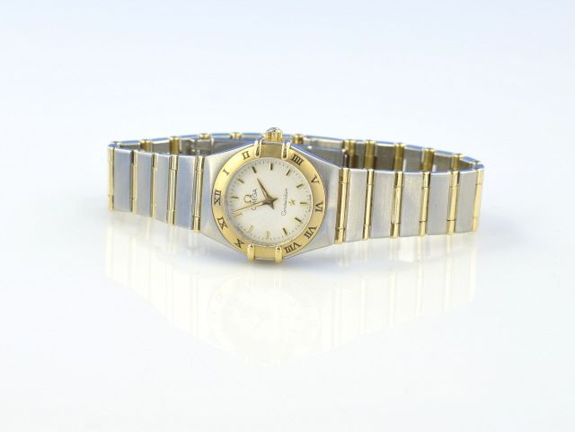 Omega Constellation Lady