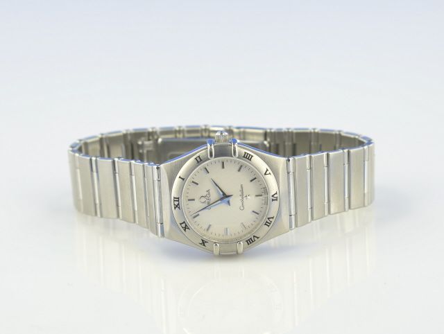 Omega Constellation Lady