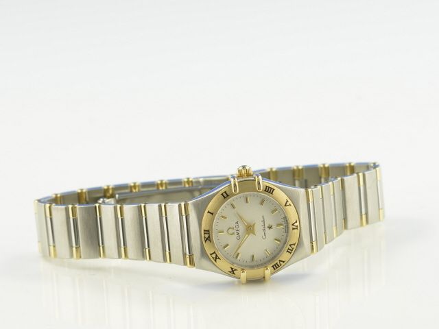 Omega Constellation Mini Lady