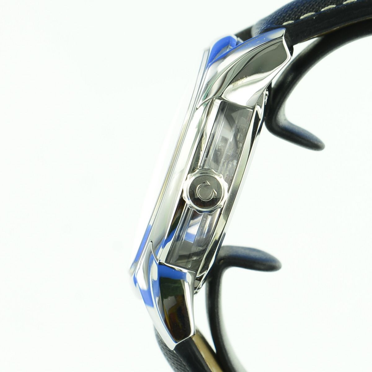 Omega De Ville Hour Vision