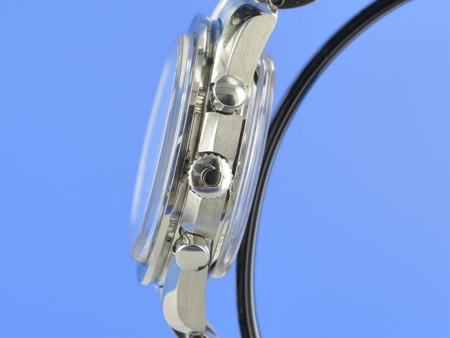 Omega Speedmaster  Moonwatch Co-Axial Chronograph