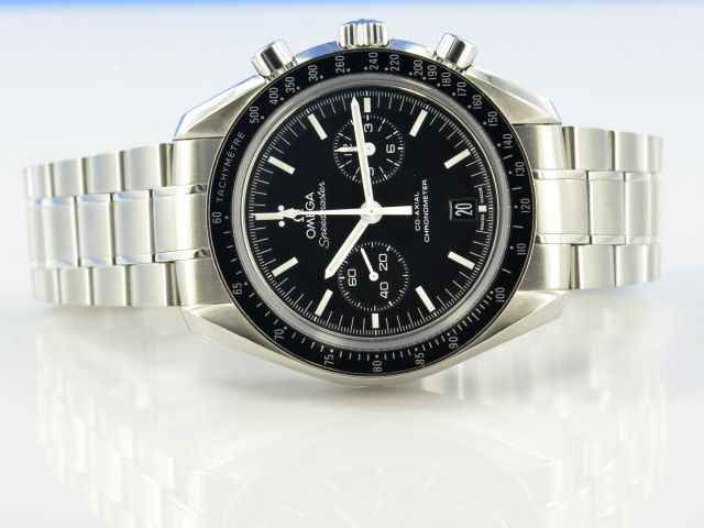 Omega Speedmaster  Moonwatch Co-Axial Chronograph