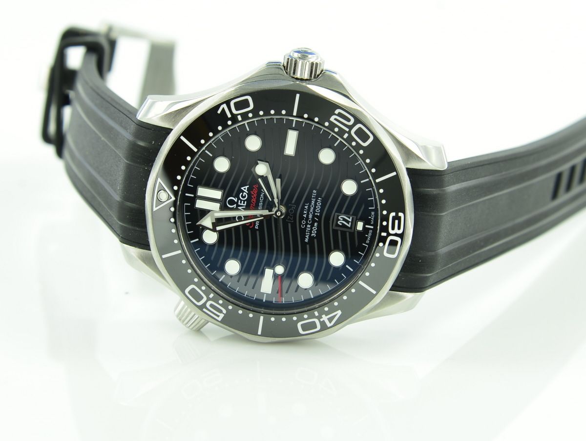 Omega Seamaster 300M Diver Master Chronometer