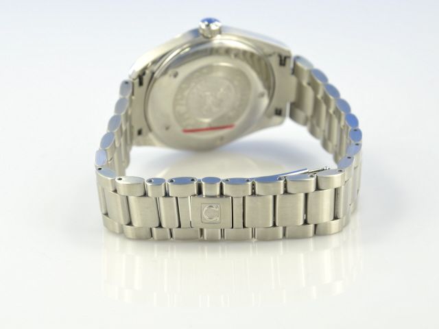 Omega Seamaster Aqua-Terra 150M Quarz