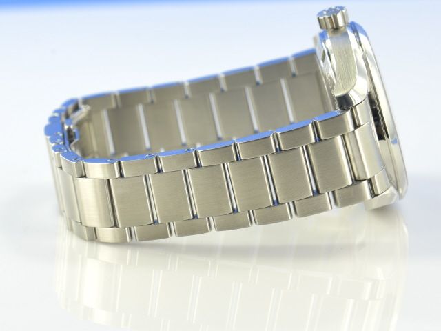 Omega Seamaster Aqua Terra 150M Gree Dial