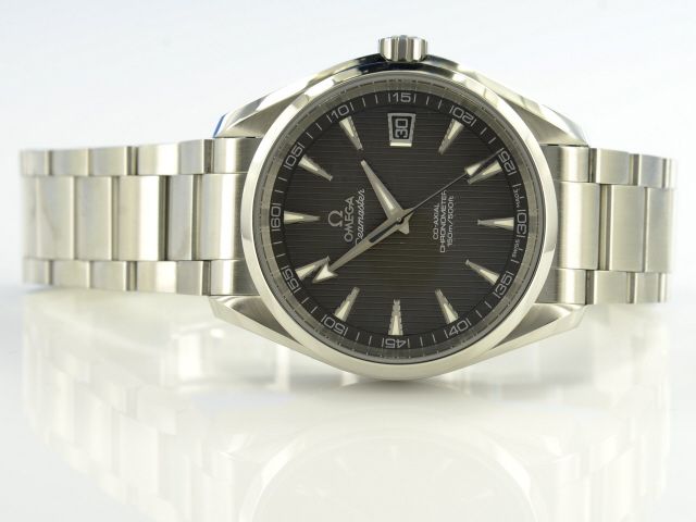 Omega Seamaster Aqua Terra 150M Gree Dial