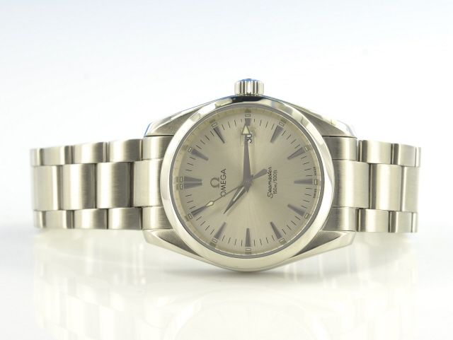 Omega Seamaster Aqua-Terra Midsize Quarz