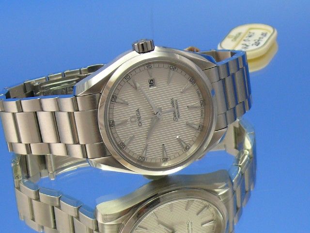 Omega Seamaster Aqua Terra Quartz