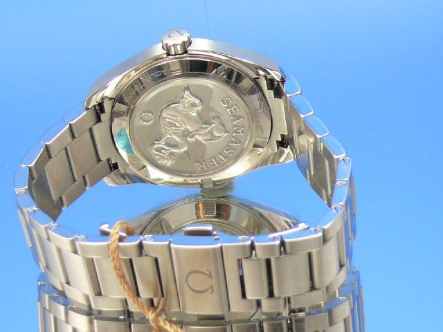 Omega Seamaster Aqua Terra Quartz