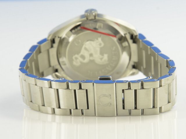 Omega Seamaster Aqua Terra Quarz