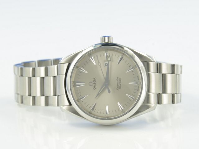 Omega Seamaster Aqua Terra Quarz