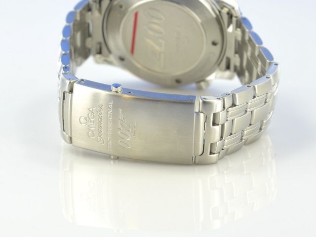 Omega Seamaster Diver 007 James Bond  Ltd Edition