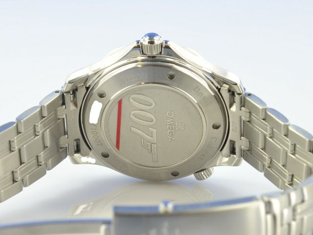 Omega Seamaster Diver 007 James Bond  Ltd Edition