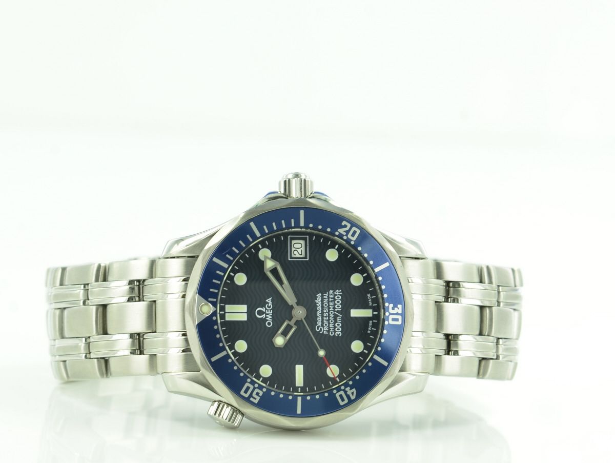 Omega Seamaster Diver 300 M Mid-Size