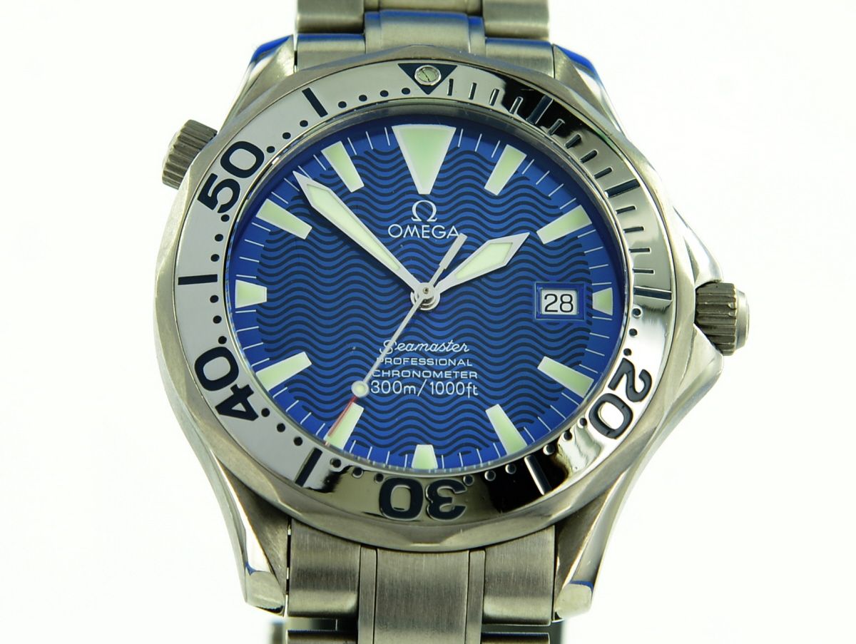 Omega Seamaster Diver 300M Automatik Titan