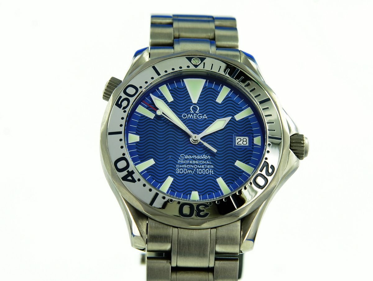 Omega Seamaster Diver 300M Automatik Titan