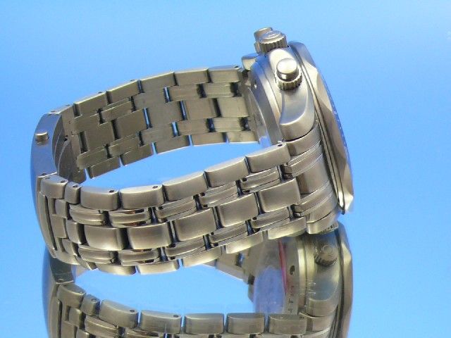 Omega Seamaster Diver 300M Chrono Titan