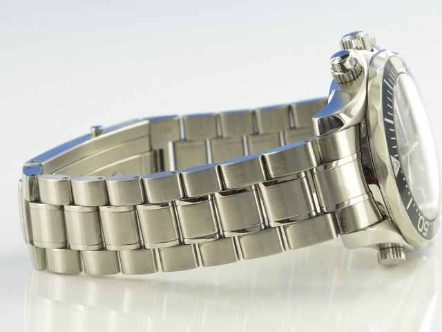 Omega Seamaster Diver 300M Chronograph