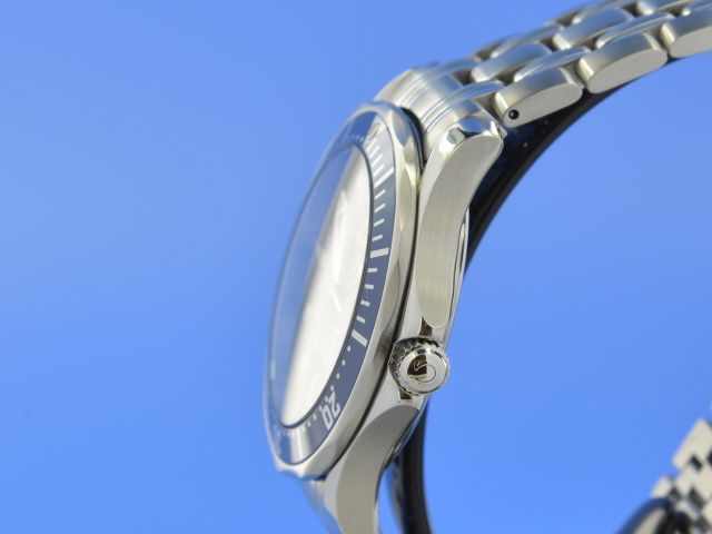 Omega Seamaster Diver 300M Chronometer