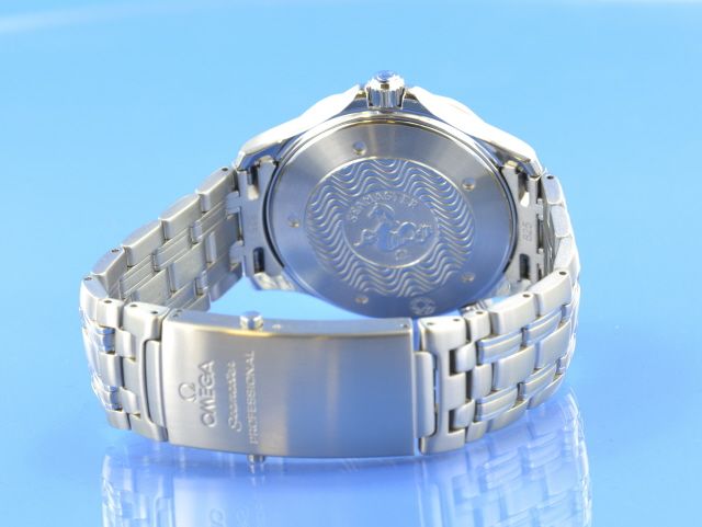 Omega Seamaster Diver 300M Chronometer