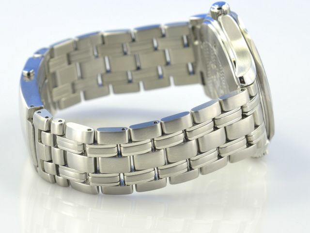 Omega Seamaster Diver 300M Chronometer