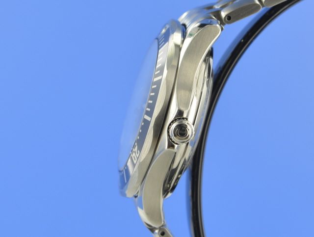 Omega Seamaster Diver 300M Chronometer