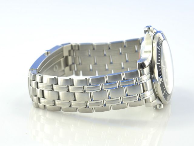 Omega Seamaster Diver 300M Co-Axial