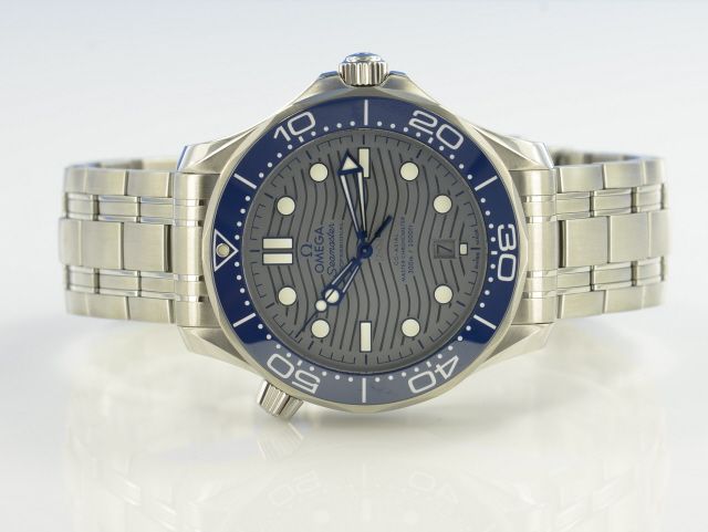 Omega Seamaster Diver 300M Co-Axial Master Chronometer