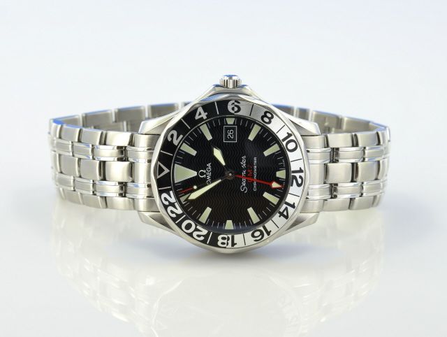 Omega Seamaster Diver 300M GMT
