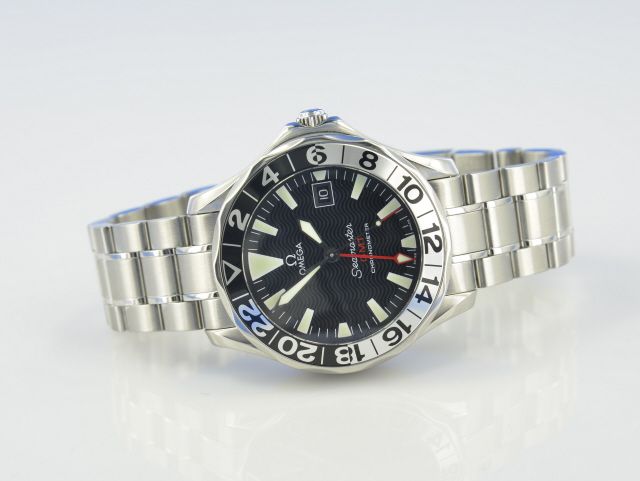 Omega Seamaster Diver 300M GMT