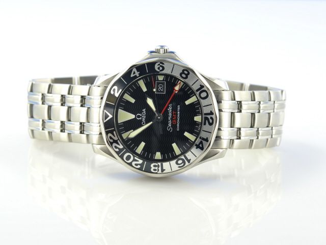 Omega Seamaster Diver 300M GMT