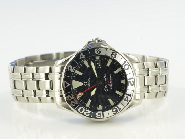 Omega Seamaster Diver 300M GMT