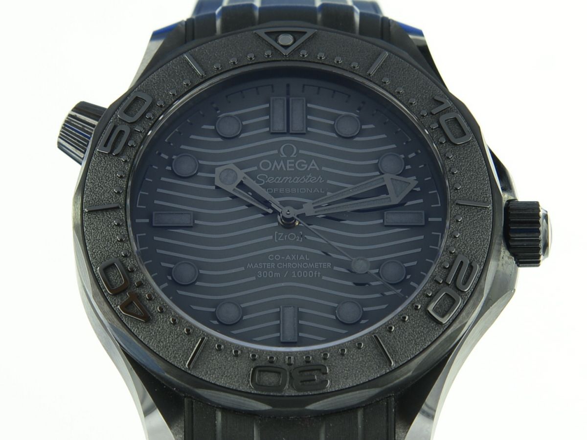 Omega Seamaster Diver 300M Keramik Black