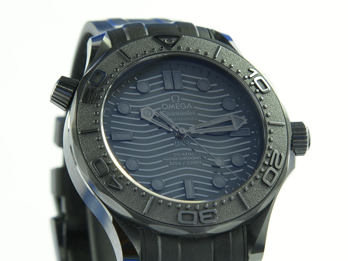 Omega Seamaster Diver 300M Keramik Black