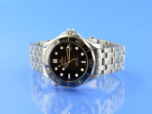 Omega Seamaster Diver 300M Keramik