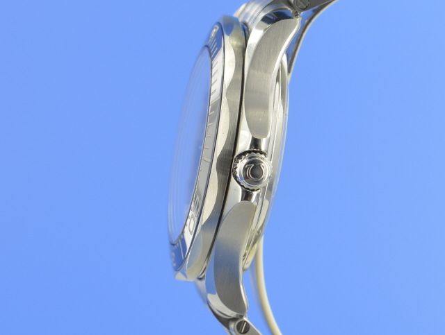 Omega Seamaster Diver 300M Keramik