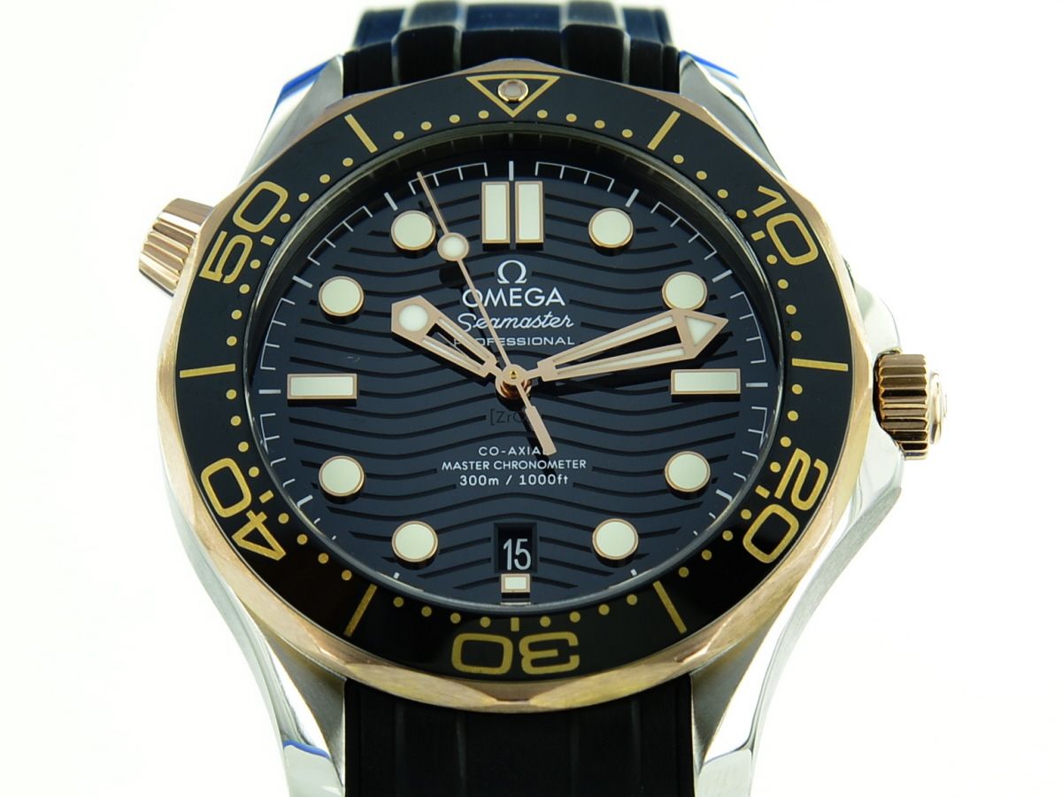 Omega Seamaster Diver 300M Master Chronometer Keramik