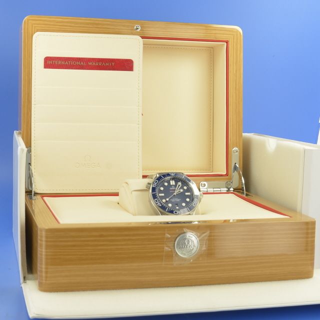 Omega Seamaster Diver 300M Master Chronometer