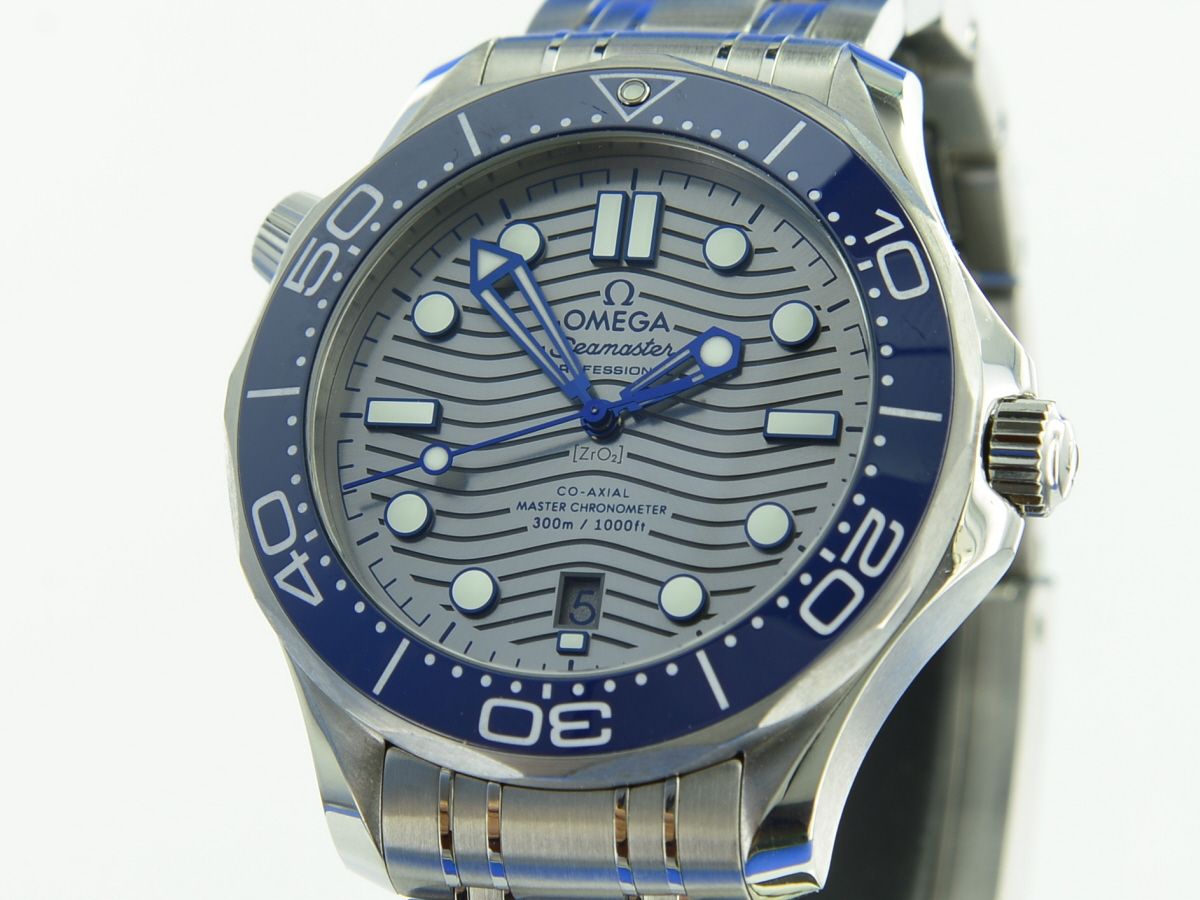 Omega Seamaster Diver 300M Master Chronometer